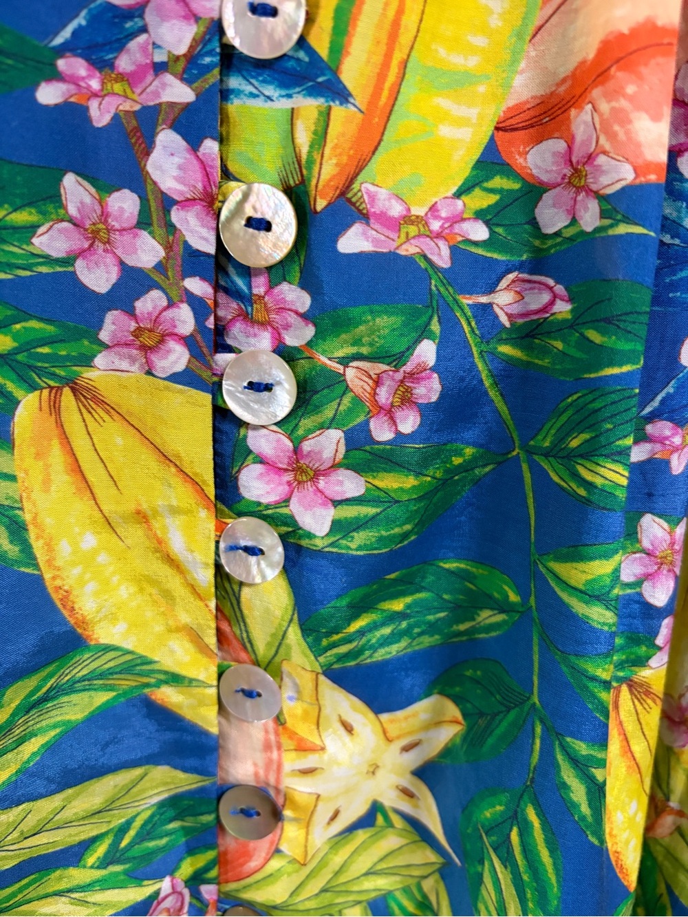 FARM Rio Blue and Yellow Tropical Puff-Sleeve Midi Dress - Picture 7 of 13
